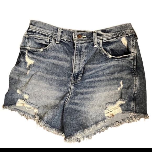 HOLLISTER ULTRA HIGH RISE Vintage Short women's 4" Size 11 waist 30 medium wash - Picture 1 of 12